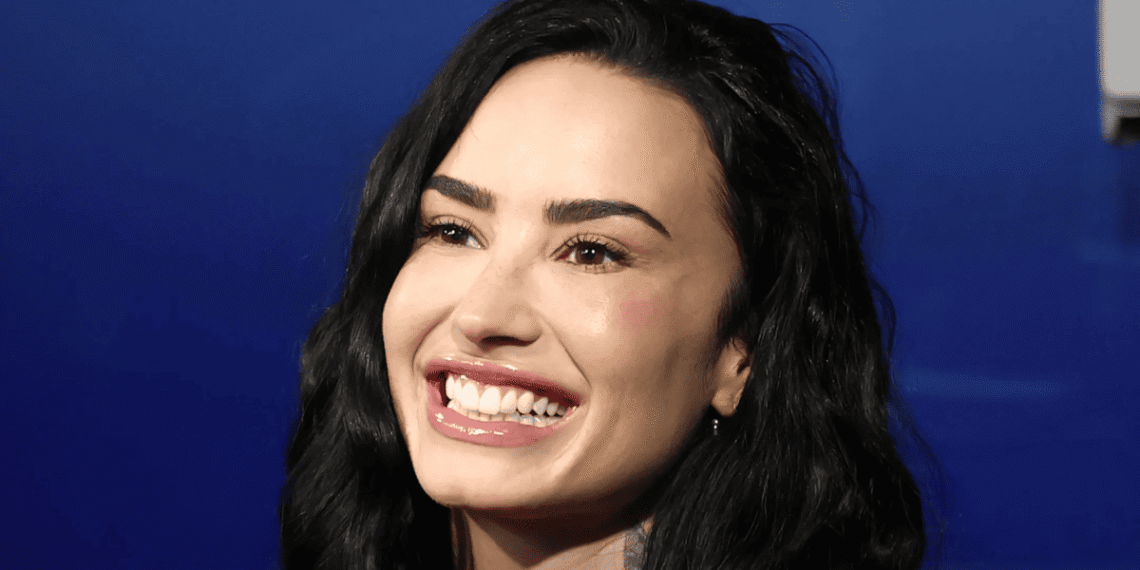 Demi Lovato Rilis Album Edisi Deluxe